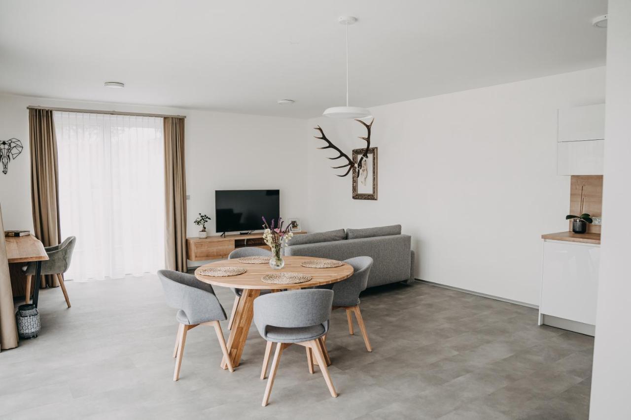 Apartman Usti Hranice  Eksteriør billede